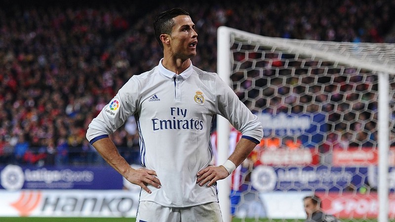 Và những bàn thắng mang thương hiệu của Ronaldo Và những bàn thắng mang thương hiệu của Ronaldo